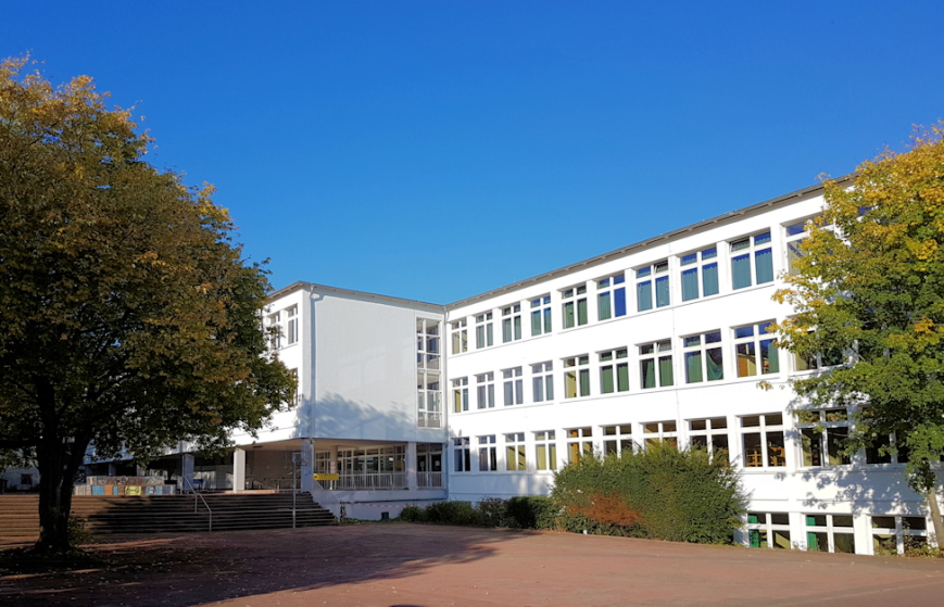 Schulhof Süd